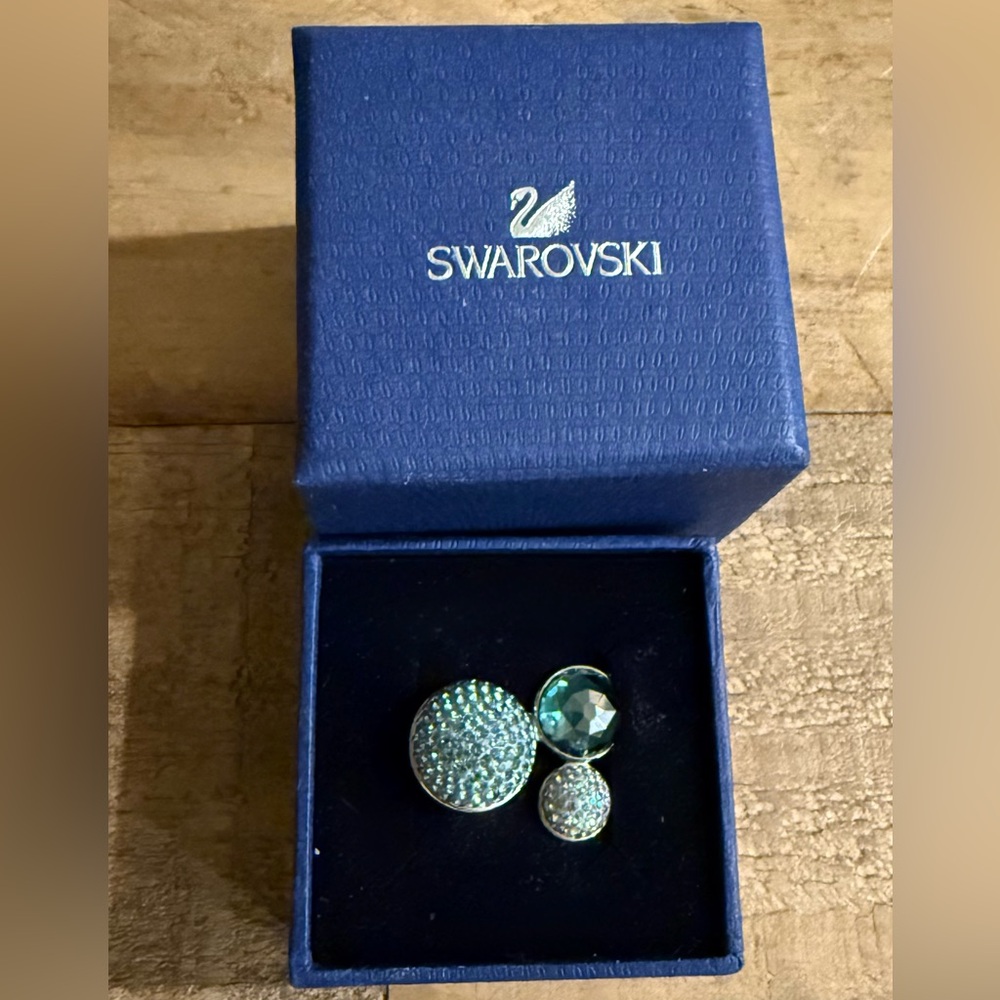 Swarovski Blue Crystal Ring 💍